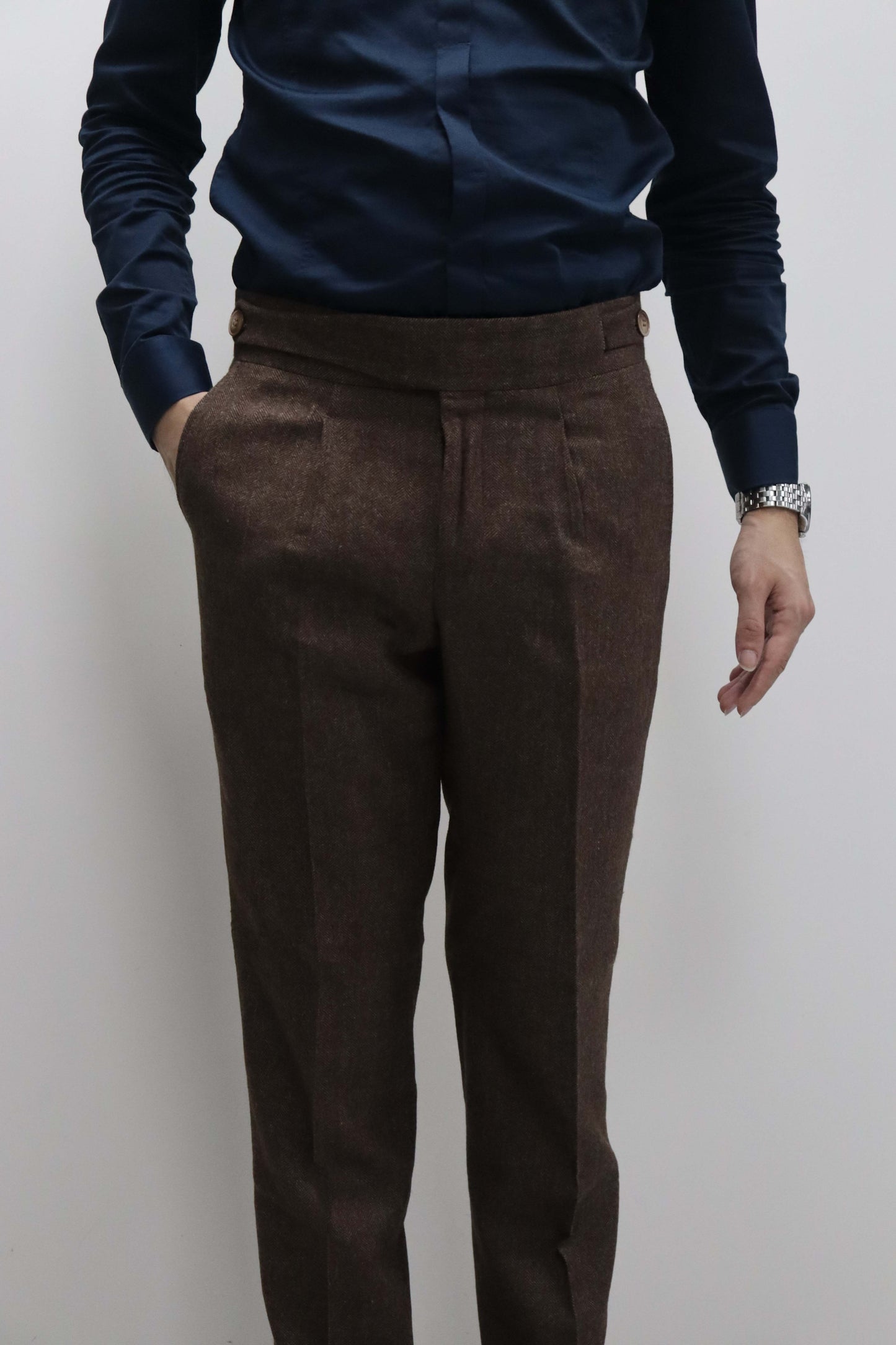 Daniel Voi Koyu Kahverengi İtalyan Kesim Yan Düğmeli Pileli Şık Kumaş Pantolon