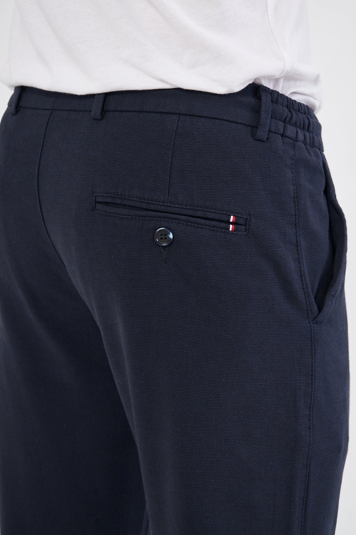 Yazlık Slim Fit Pamuklu Yarım Lastikli Açık Lacivert Erkek Pantolon - Rahatlıkta Şıklık