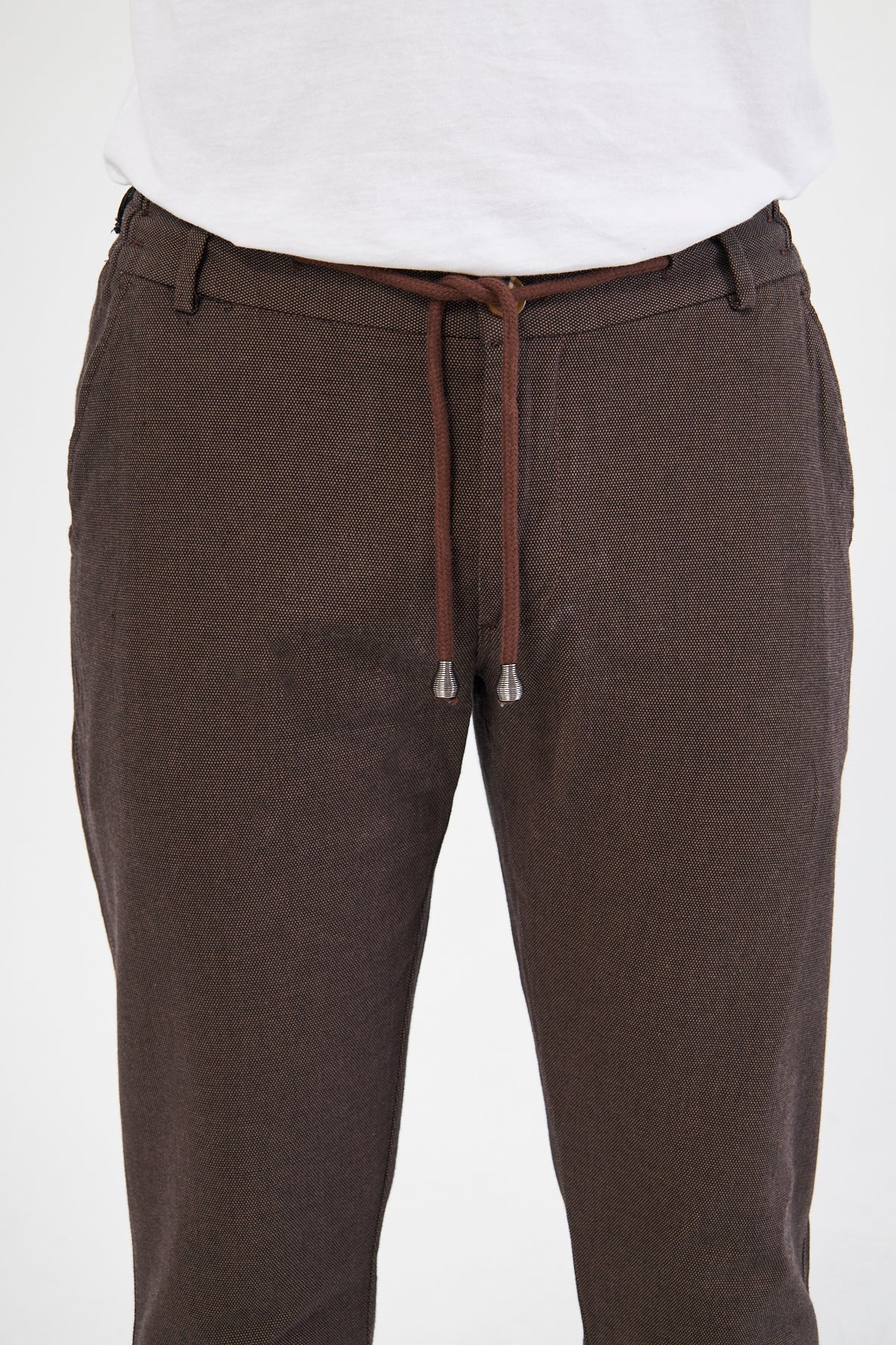 Yazlık Slim Fit Pamuklu Yarım Lastikli Kahverengi Erkek Pantolon - Rahatlıkta Şıklık