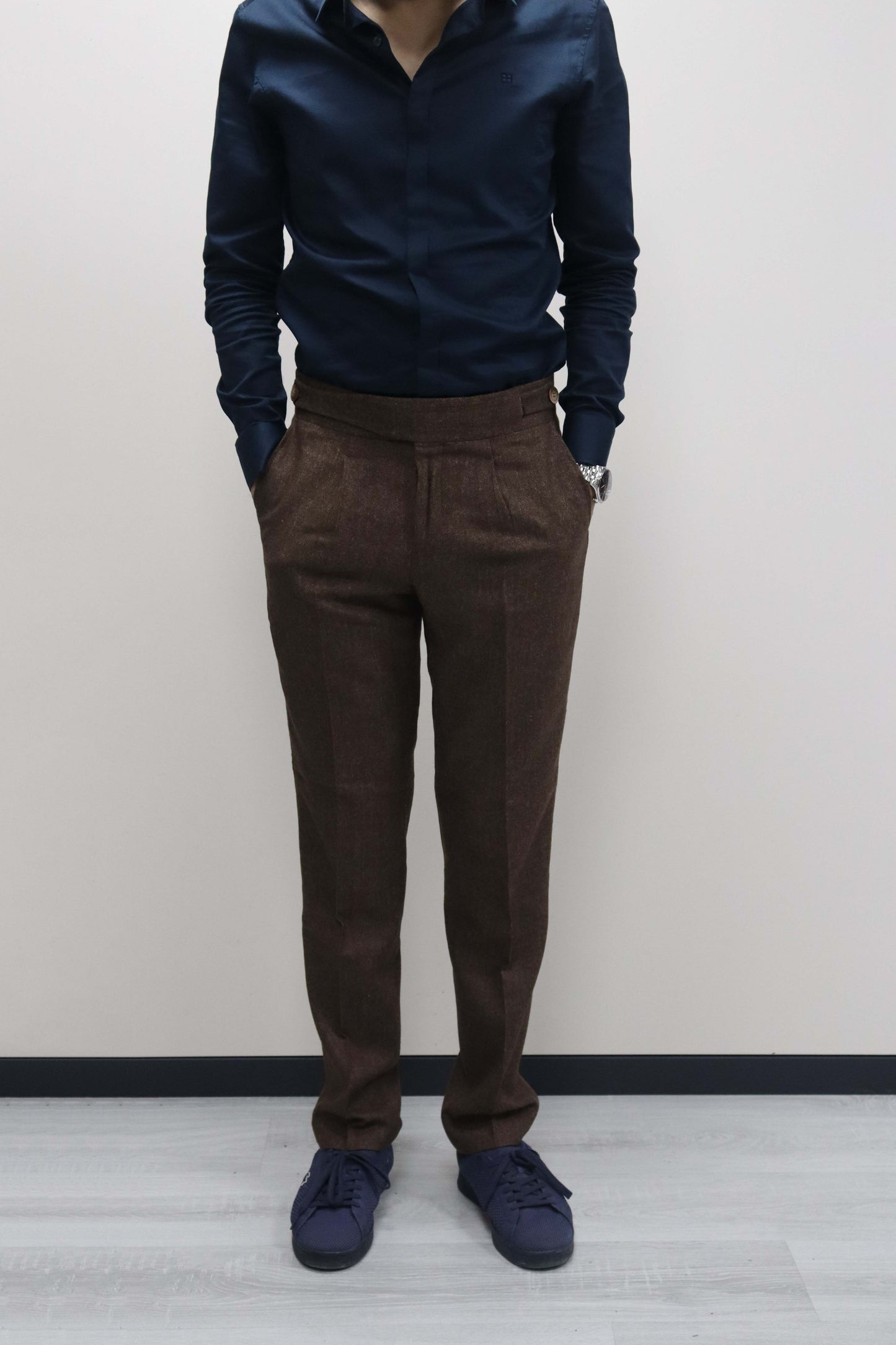 Daniel Voi Koyu Kahverengi İtalyan Kesim Yan Düğmeli Pileli Şık Kumaş Pantolon