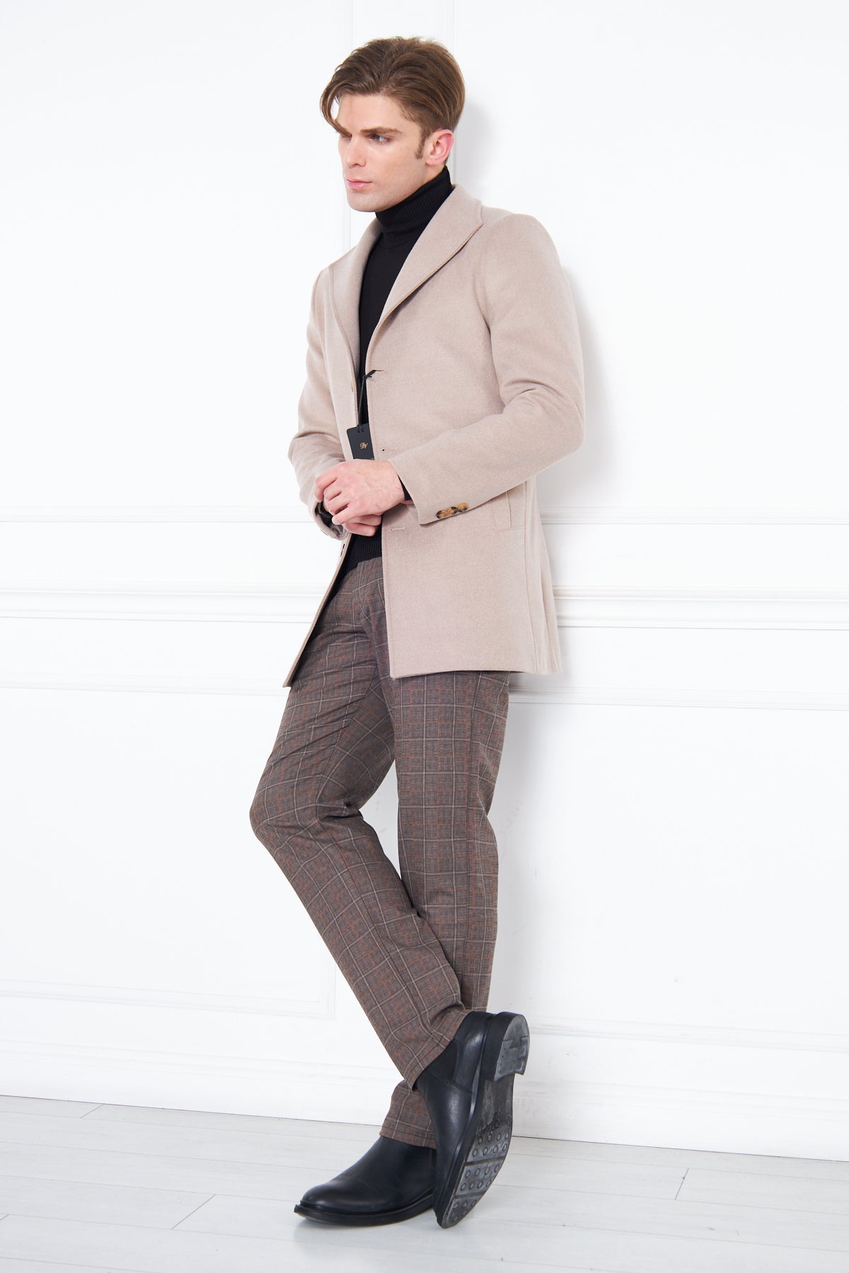 Men's Beige Slim Fit Judge Collar Buttoned Coat