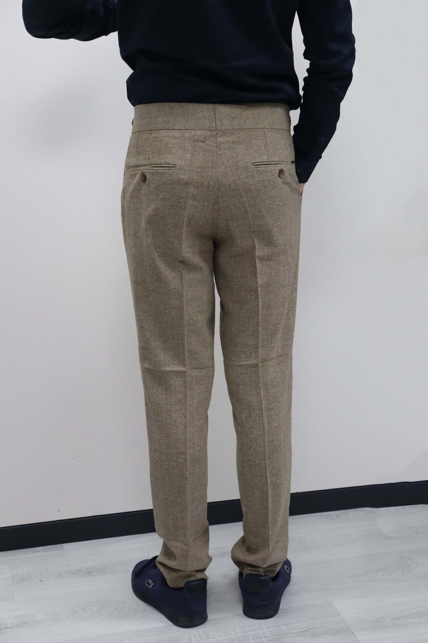 Daniel Voi Açık Kahve İtalyan Kesim Yan Düğmeli Pileli Şık Kumaş Pantolon